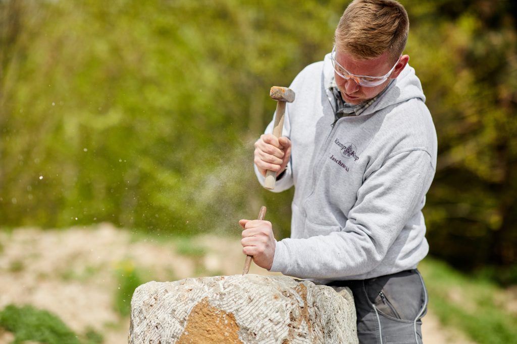 Steinmetz/-meister (m/w/d)